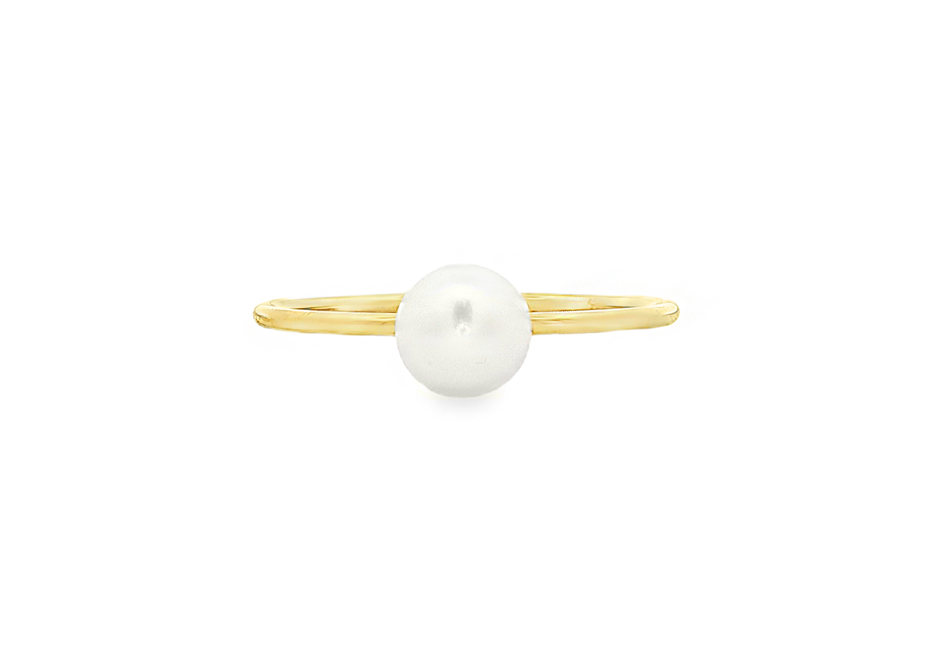 Minimal 14k yellow gold ring with Biwa pearl