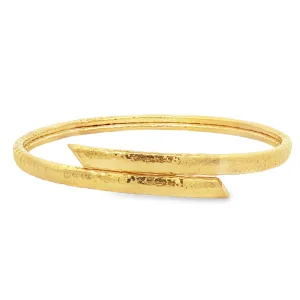 Croisé Hammered Cuff Bracelet in Gold-Plated Sterling Silver 925°