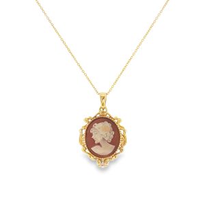 Vintage Coral Cameo pendant in 18k yellow gold