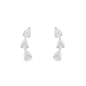 Stud earrings with natural pear-cut diamonds in 18k white gold