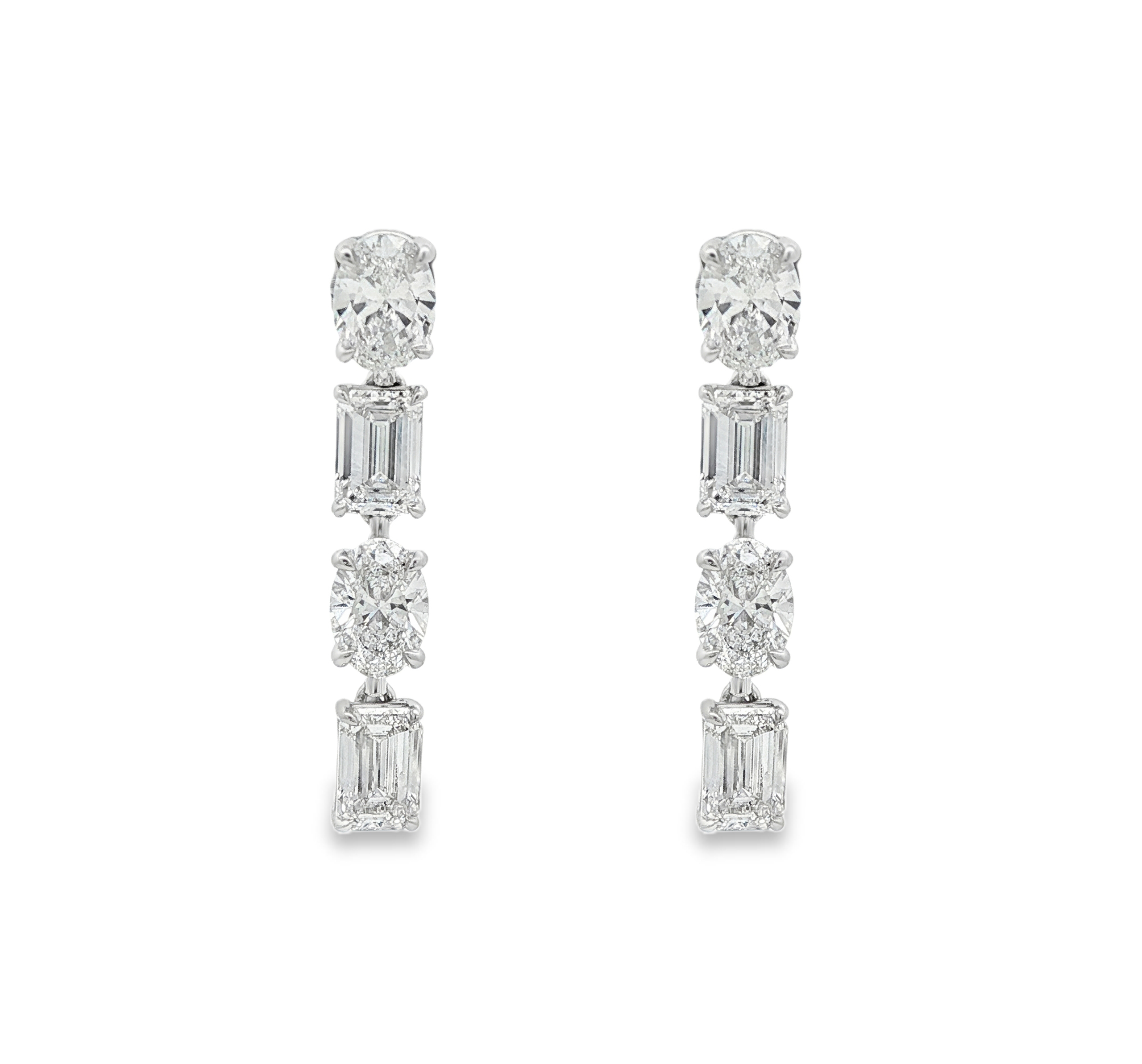 Dangling earrings with mixed-cut lab-grown diamonds in platinum