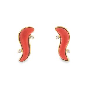 Coral and Diamond stud earrings in 18k yellow gold