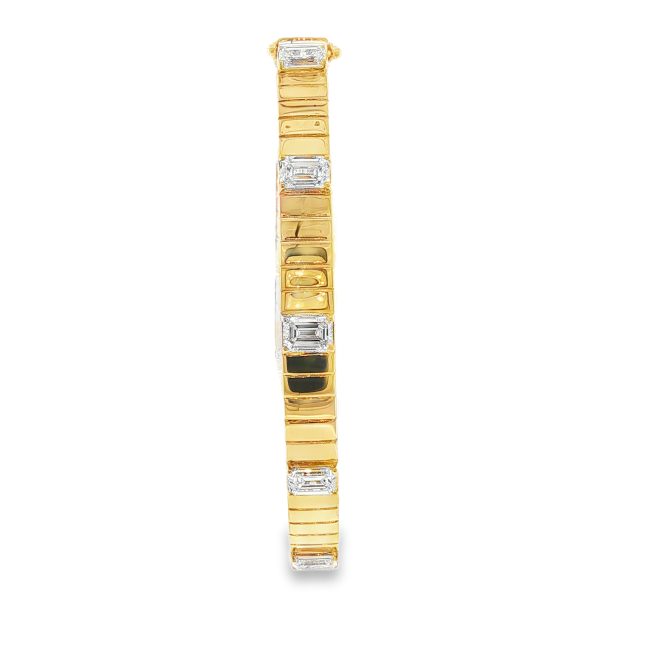 Χειροπέδα με Emerald Cut Lab-Grown Διαμάντια σε K14 Κίτρινο Χρυσό