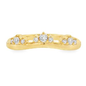 Curved Diamond Band Ring in 18K Yellow Gold